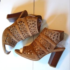 Women's Peep-toe Tan Suede Ankle Boot! Brand new!